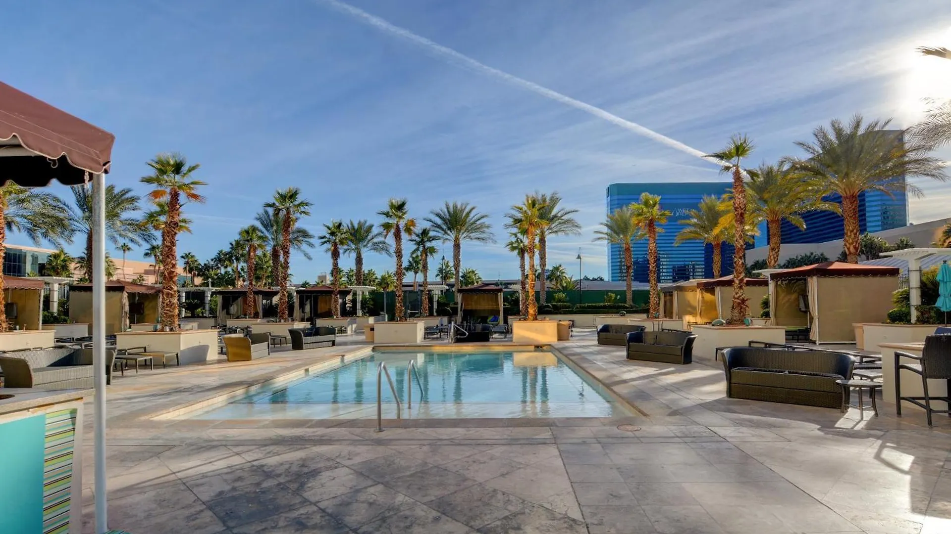 Aparthotel Mgm Studio Suite With Pool View Tower 1 Las Vegas